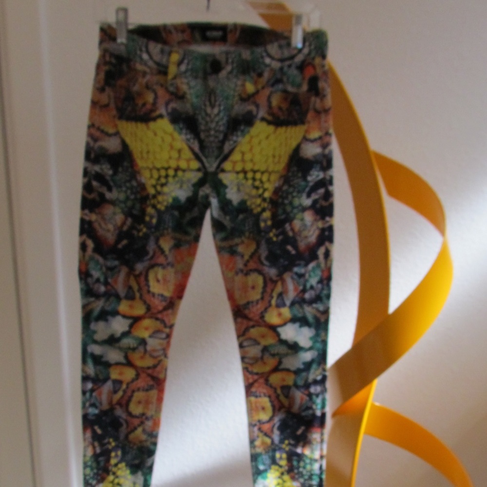 Hudson mid-rise Nico size 26